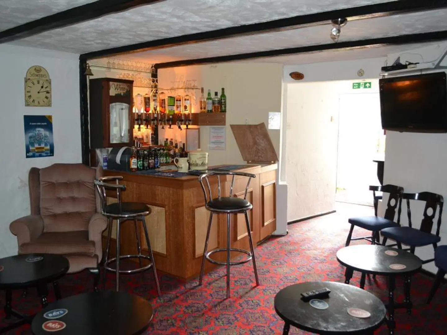 Sandpiper Guesthouse Bar