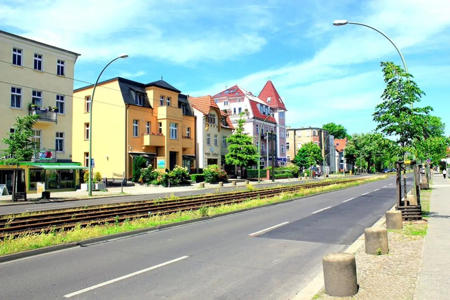 Die Botschaft EXTERIOR