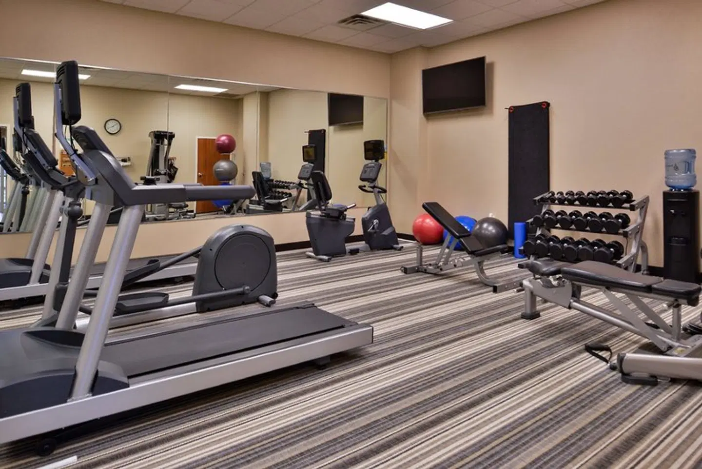 Candlewood Suites Terre Haute by IHG SPORTS_AND_LEISURE