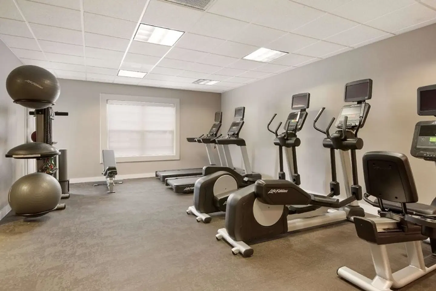 Sonesta ES Suites Reno SPORTS_AND_LEISURE