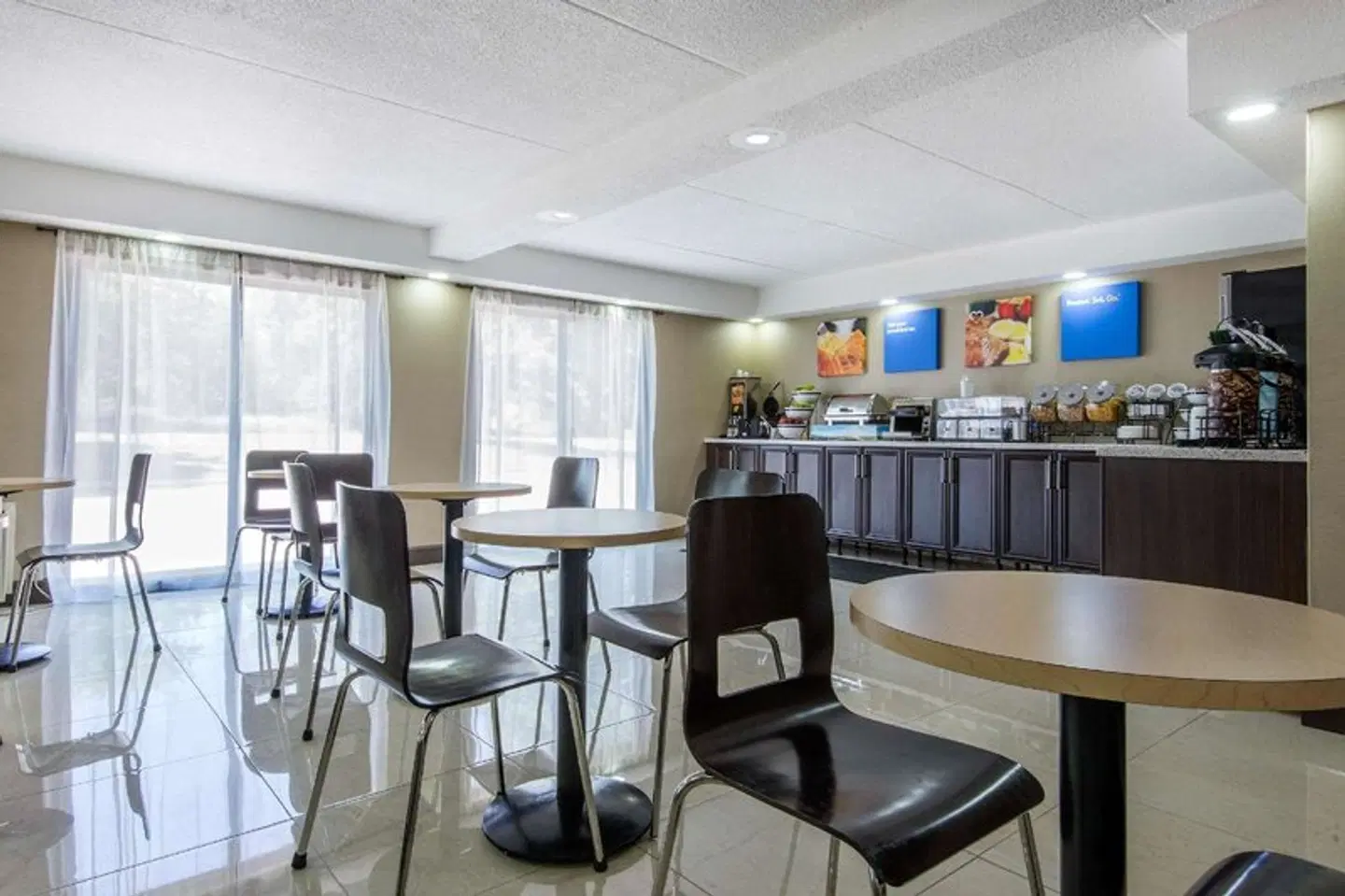 Comfort Inn Bar