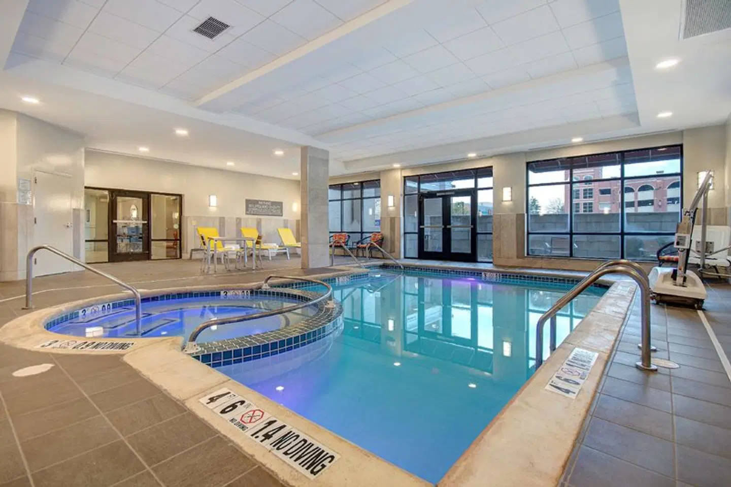 Hilton Garden Inn Terre Haute Hallenbad
