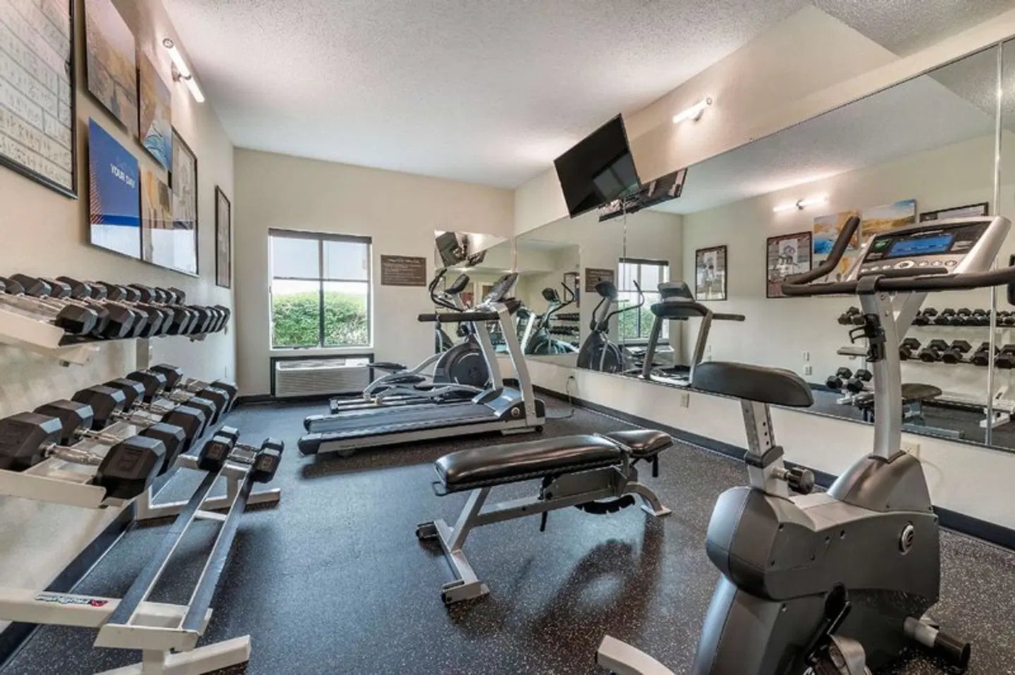 Comfort Inn Indianapolis East SPORTS_AND_LEISURE