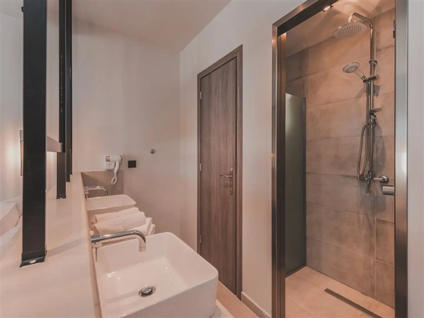 Cavo Suites Badezimmer