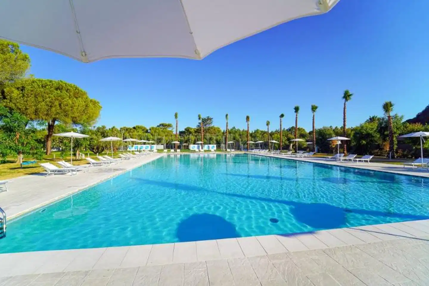 Futura Club Eleamare Pool