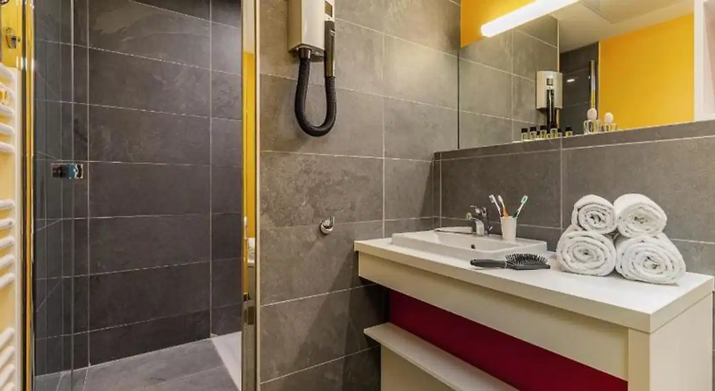 Club Belambra Riviera Beach Club Badezimmer