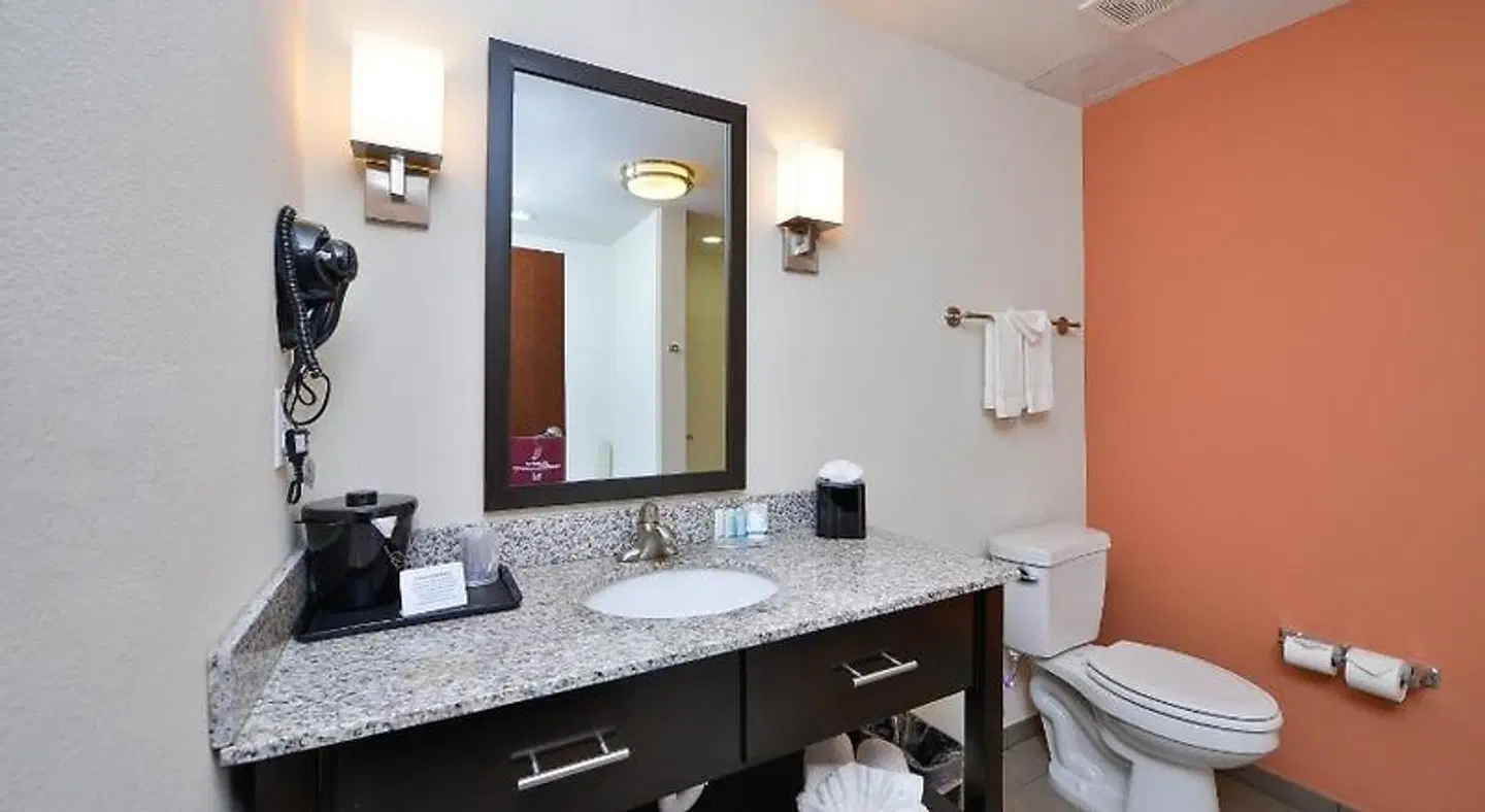 Sleep Inn & Suites Austin - Northeast Badezimmer