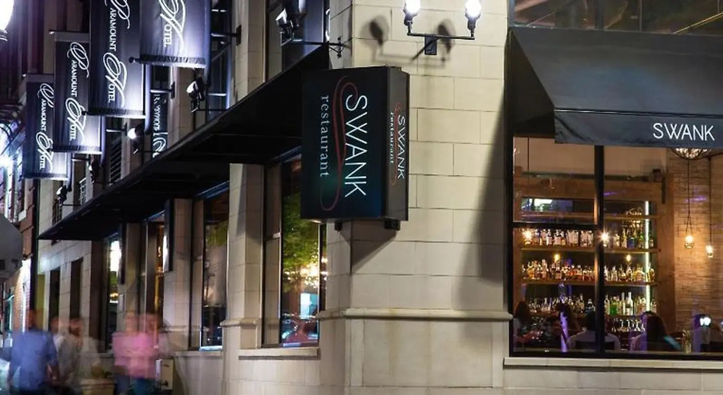 The Paramount Hotel Portland EXTERIOR