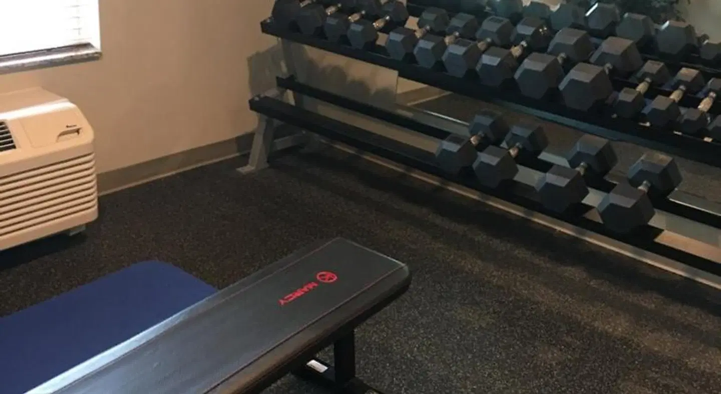 AmericInn Fairfield SPORTS_AND_LEISURE