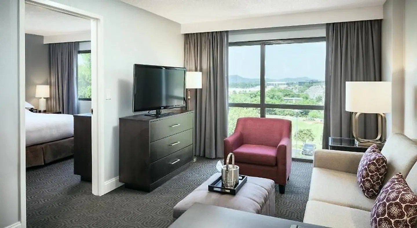 Hilton Brentwood/Nashville Suites ROOM_EXAMPLE