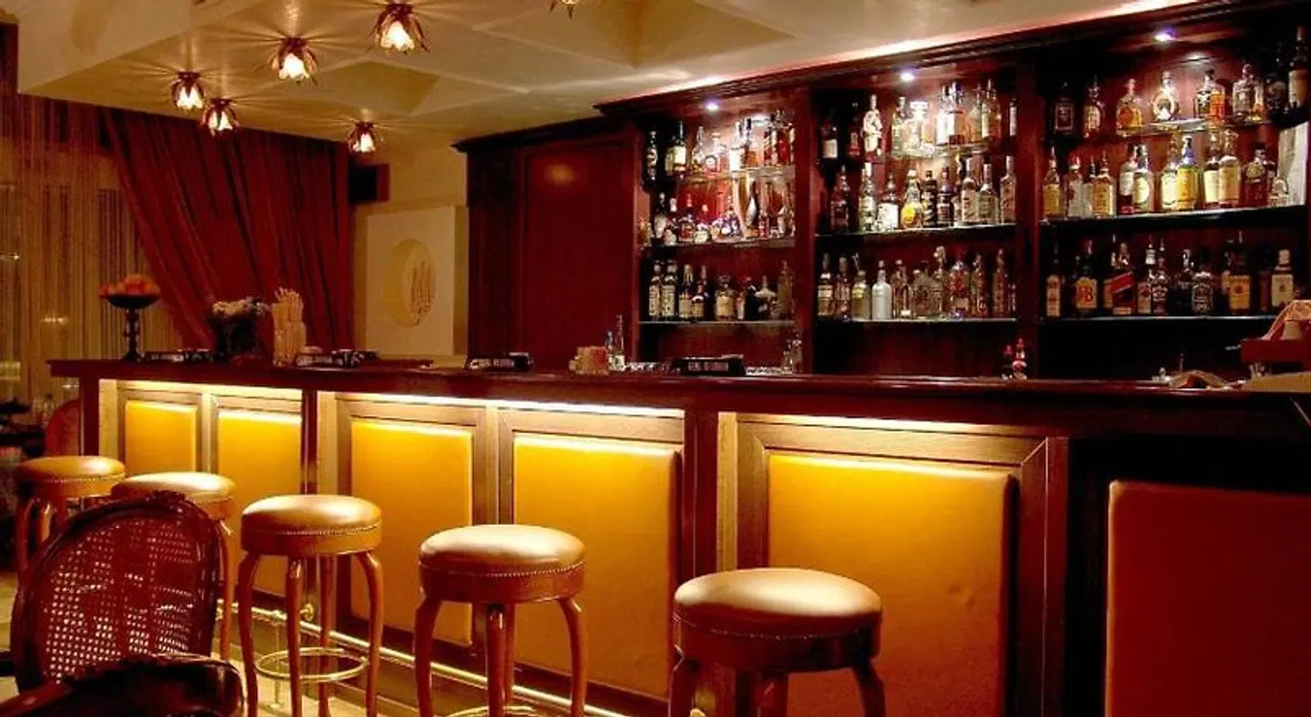 Mirage Hotel Bar