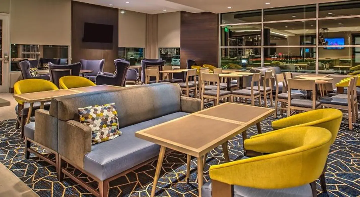 Hyatt House Raleigh/Rdu/Brier Creek Bar