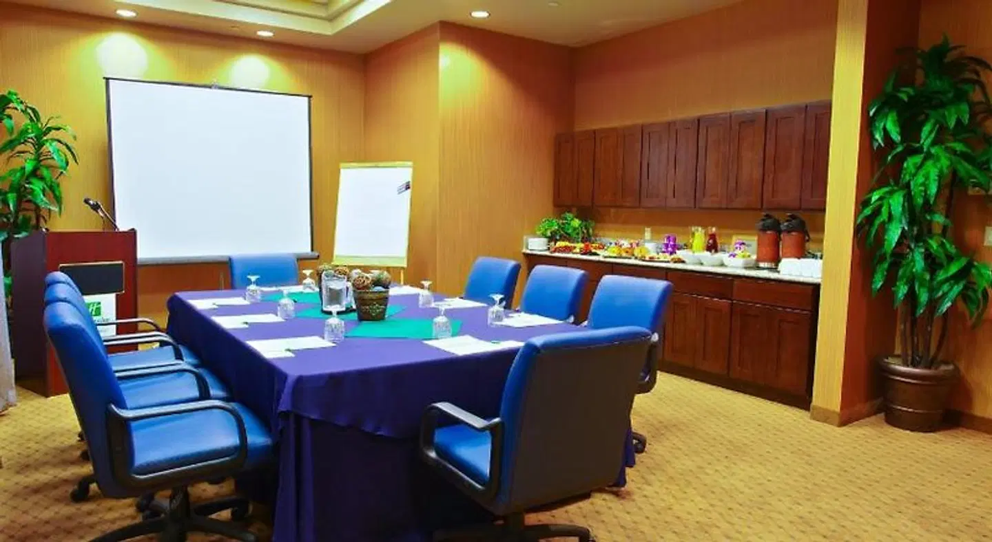 Holiday Inn & Suites Phoenix Airport by IHG Konferenz