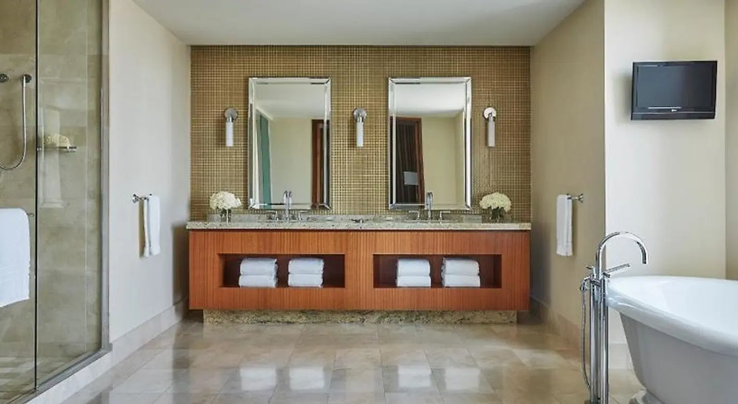 Four Seasons St. Louis Badezimmer