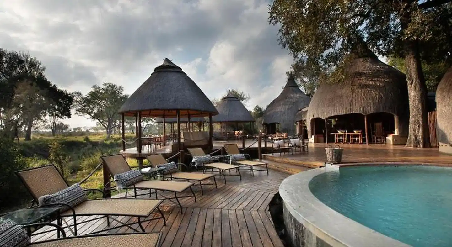 Hoyo Hoyo Safari Lodge Pool