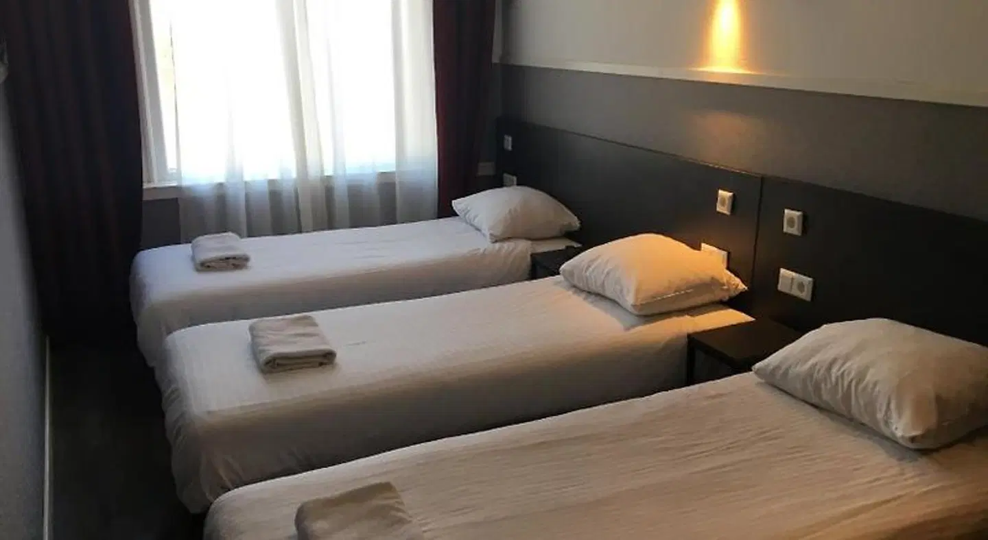 Manofa ROOM_EXAMPLE