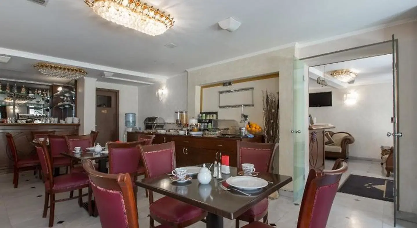Dias Restaurant