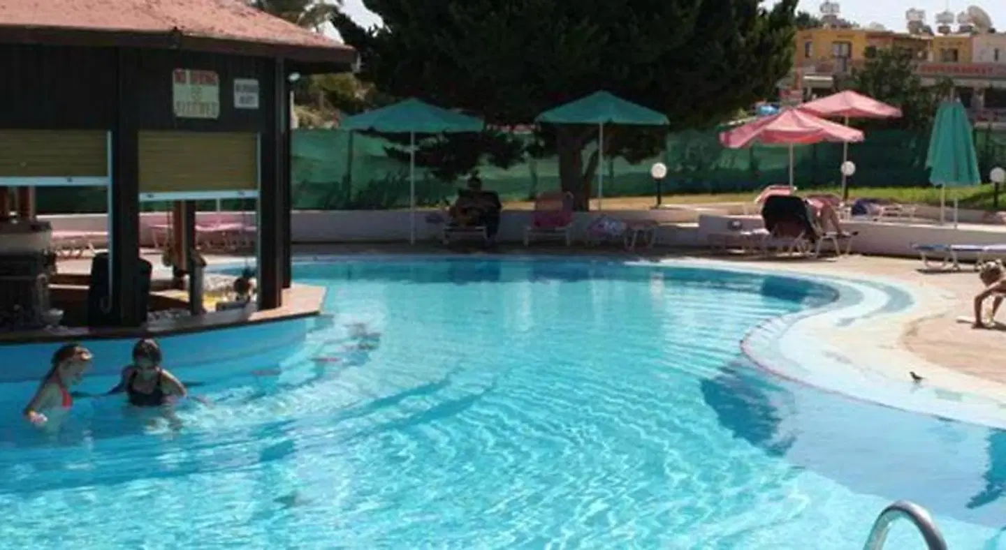 Astreas Beach Hotel Apartments OUTDOOR_POOL