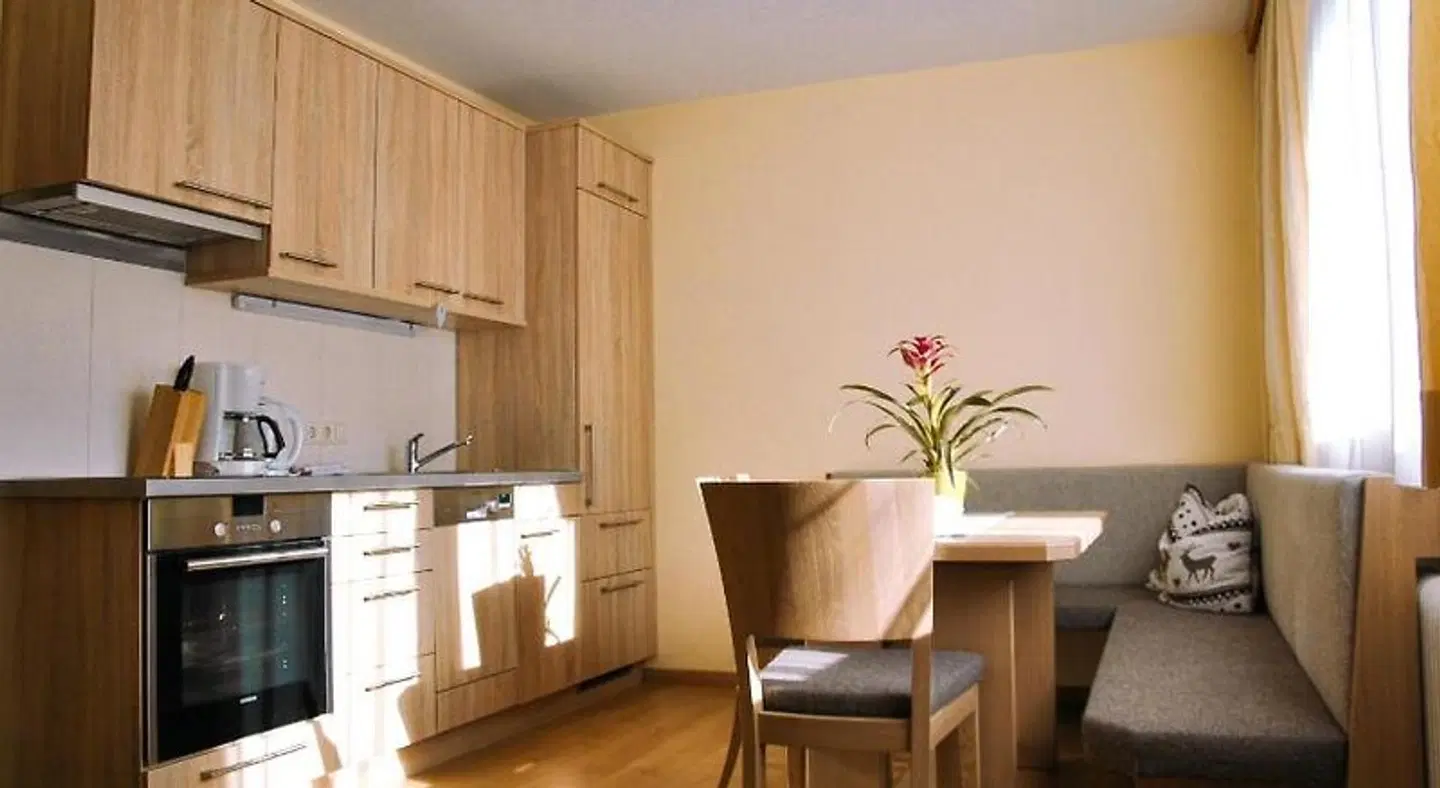 Luggi ROOM_EXAMPLE