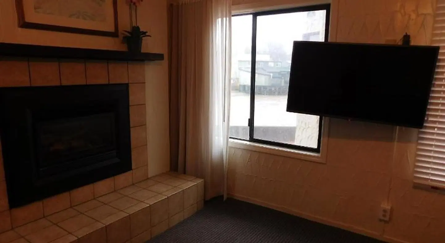 Capitola Venetian Hotel ROOM_EXAMPLE