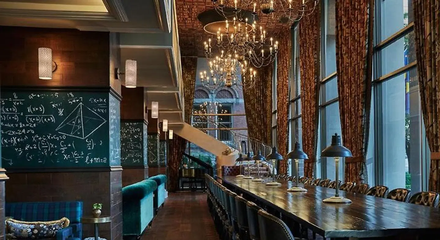 Graduate Ann Arbor LOUNGE_LOBBY