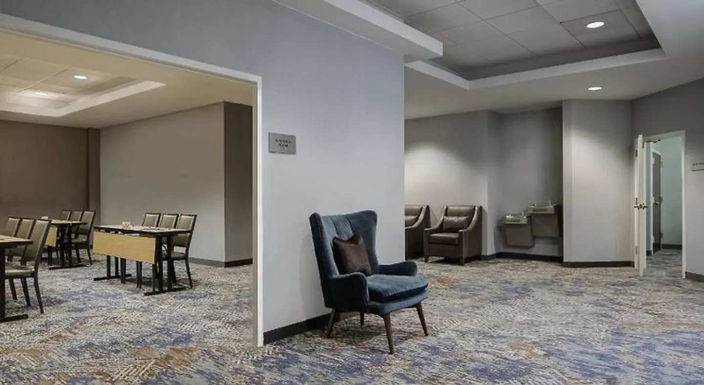 Courtyard by Marriott Fort Worth Downtown/Blackstone LOUNGE_LOBBY