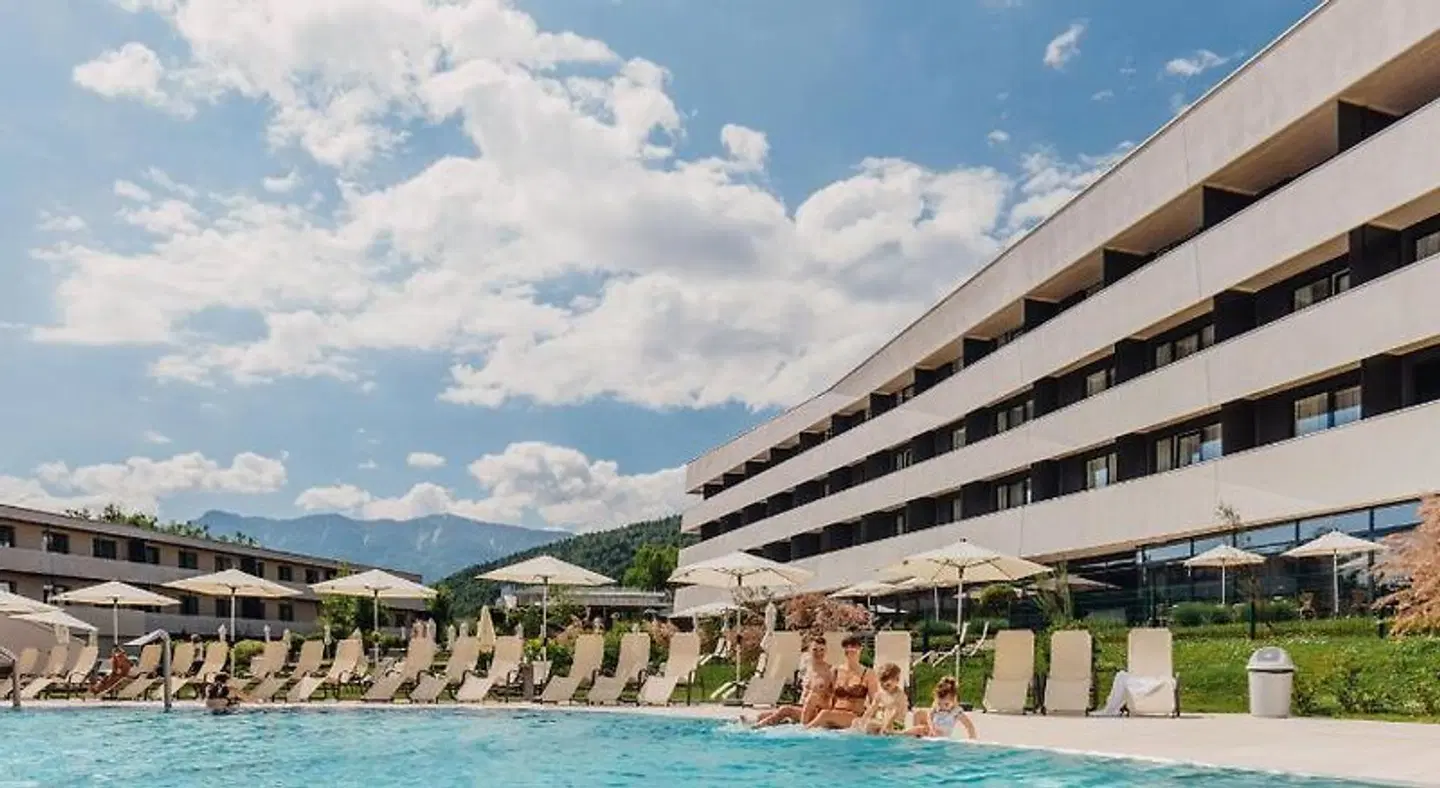 Thermenhotel Karawankenhof OUTDOOR_POOL