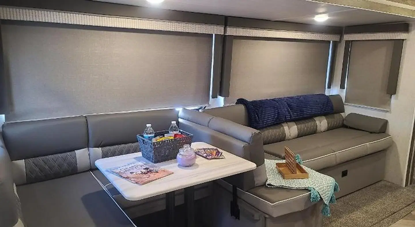 Grand Canyon RV Glamping ROOM_EXAMPLE