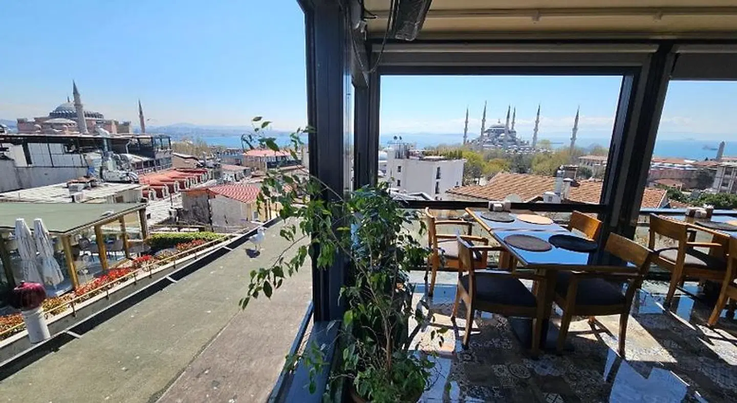 Anthemis Hotel Terrasse