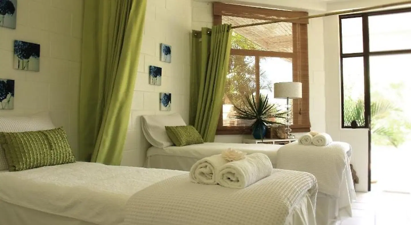 Rosslyn Bay Resort ROOM_EXAMPLE