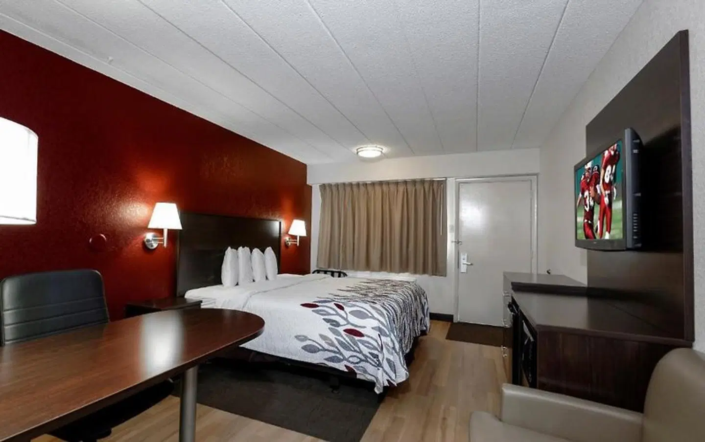 Red Roof Inn Bakersfield ROOM_EXAMPLE