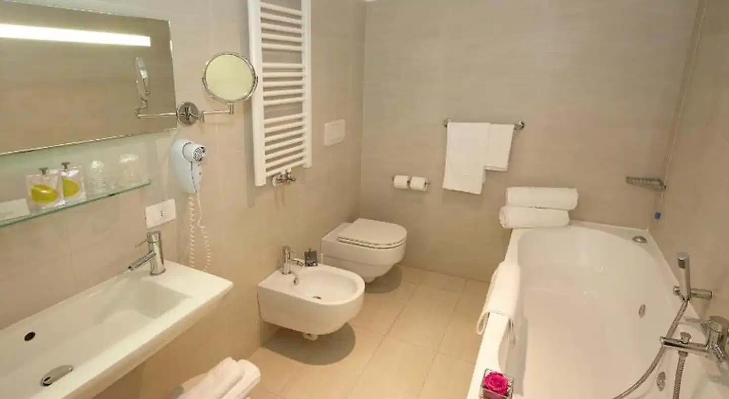 Hotel Villa Patriarca Badezimmer
