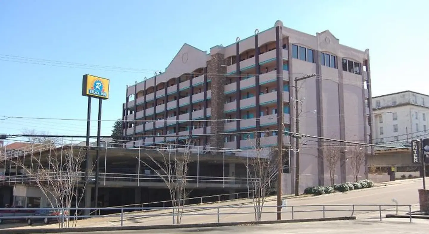 Relax Inn Downtown Vicksburg EXTERIOR