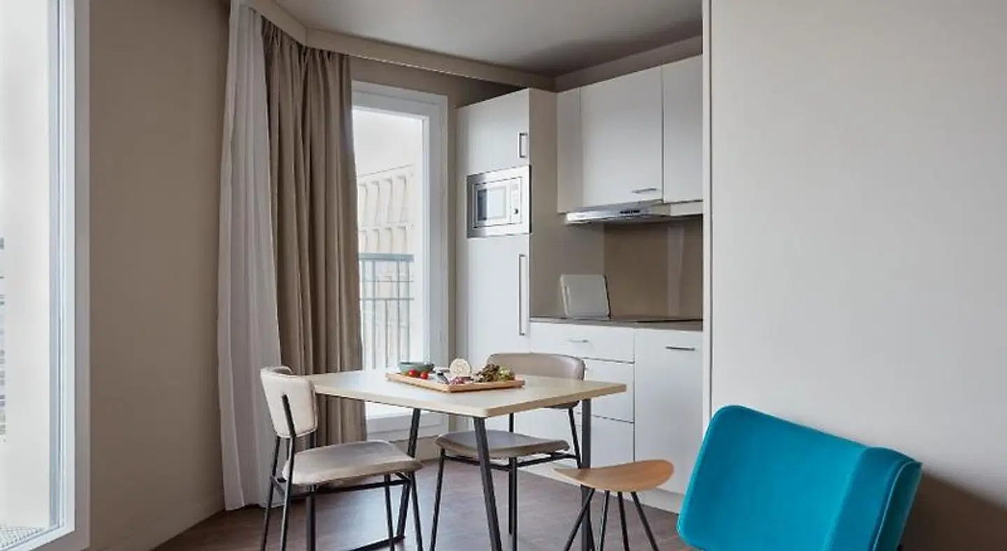 Aparthotel Adagio Suresnes Longchamp Restaurant