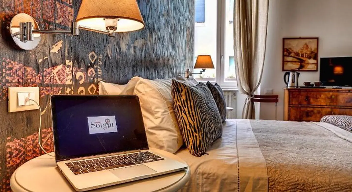 Casa Sotgiu Guest House ROOM_EXAMPLE