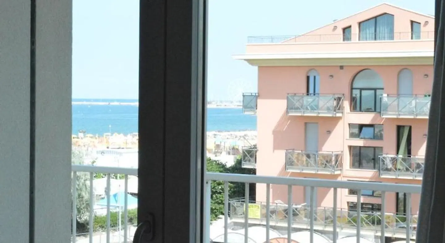 Riva e Mare MODEL_IMPRESSION