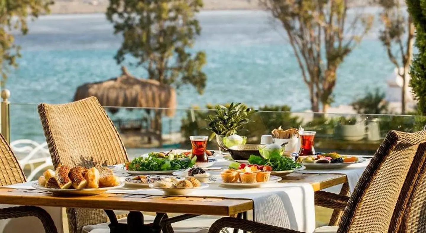 Antmare Hotel Restaurant