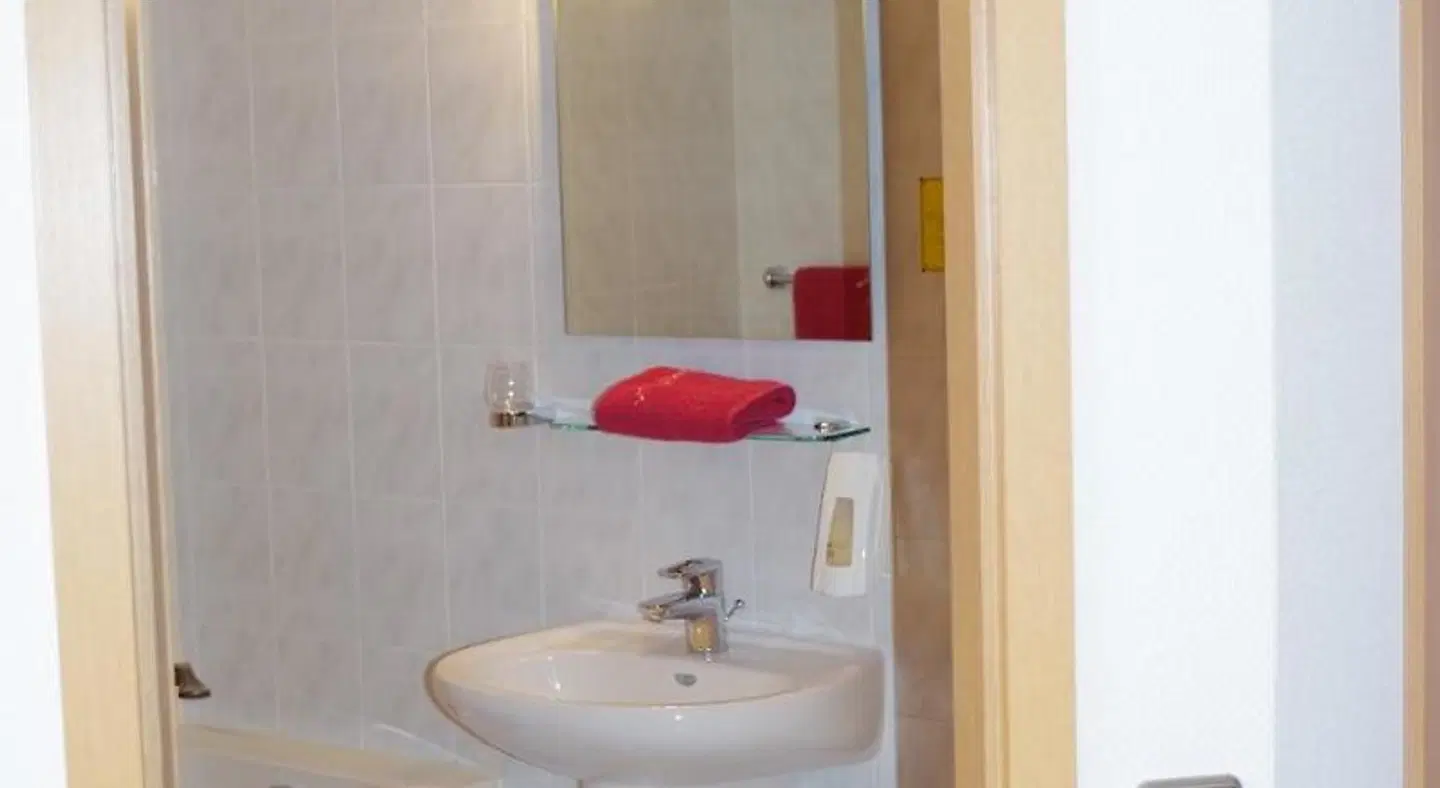 Zum Abschlepphof Badezimmer