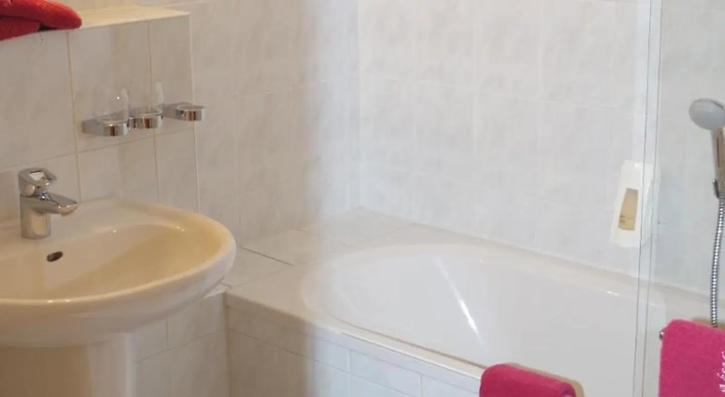 Zum Abschlepphof Badezimmer