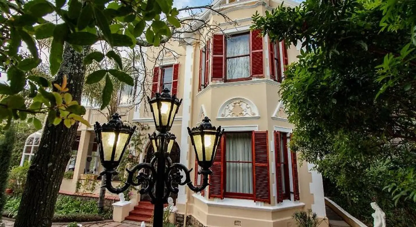 Carmichael Guesthouse EXTERIOR