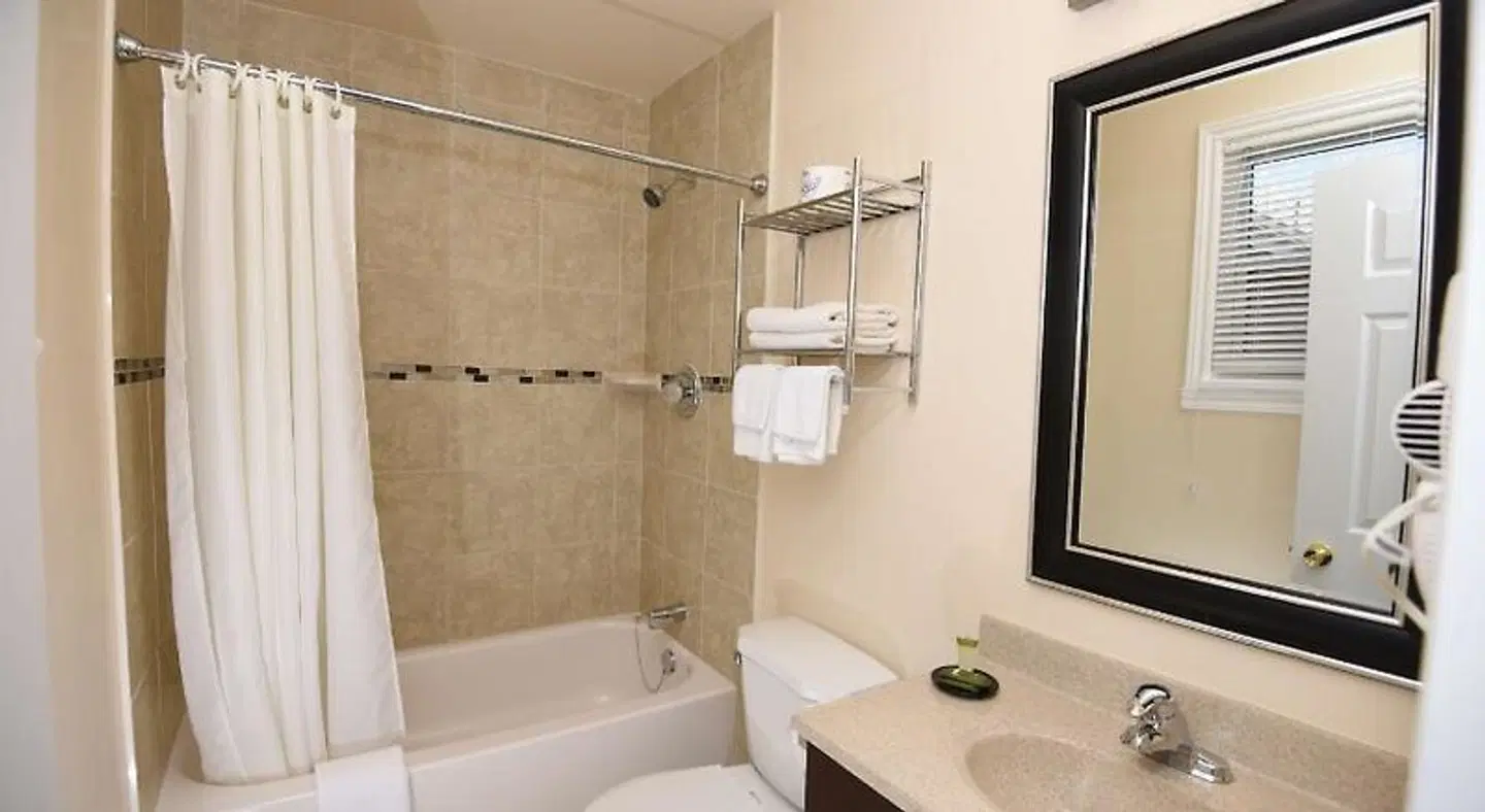 Nipissing Inn Badezimmer