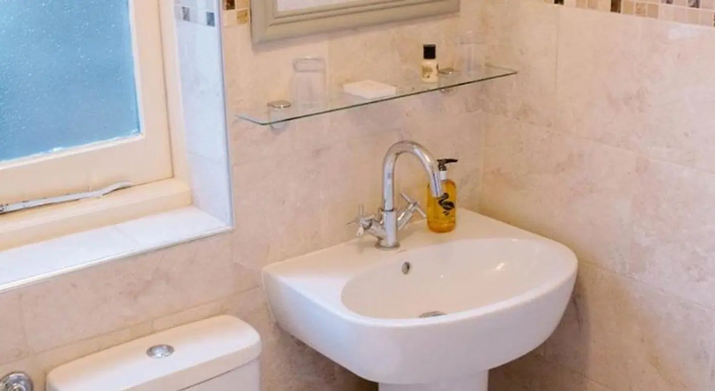 Flynns townhouse Badezimmer