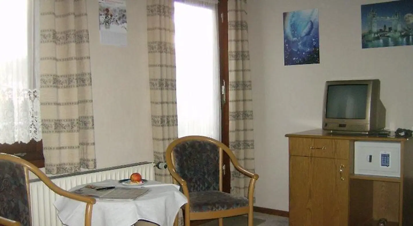 Stiegelmeier ROOM_EXAMPLE