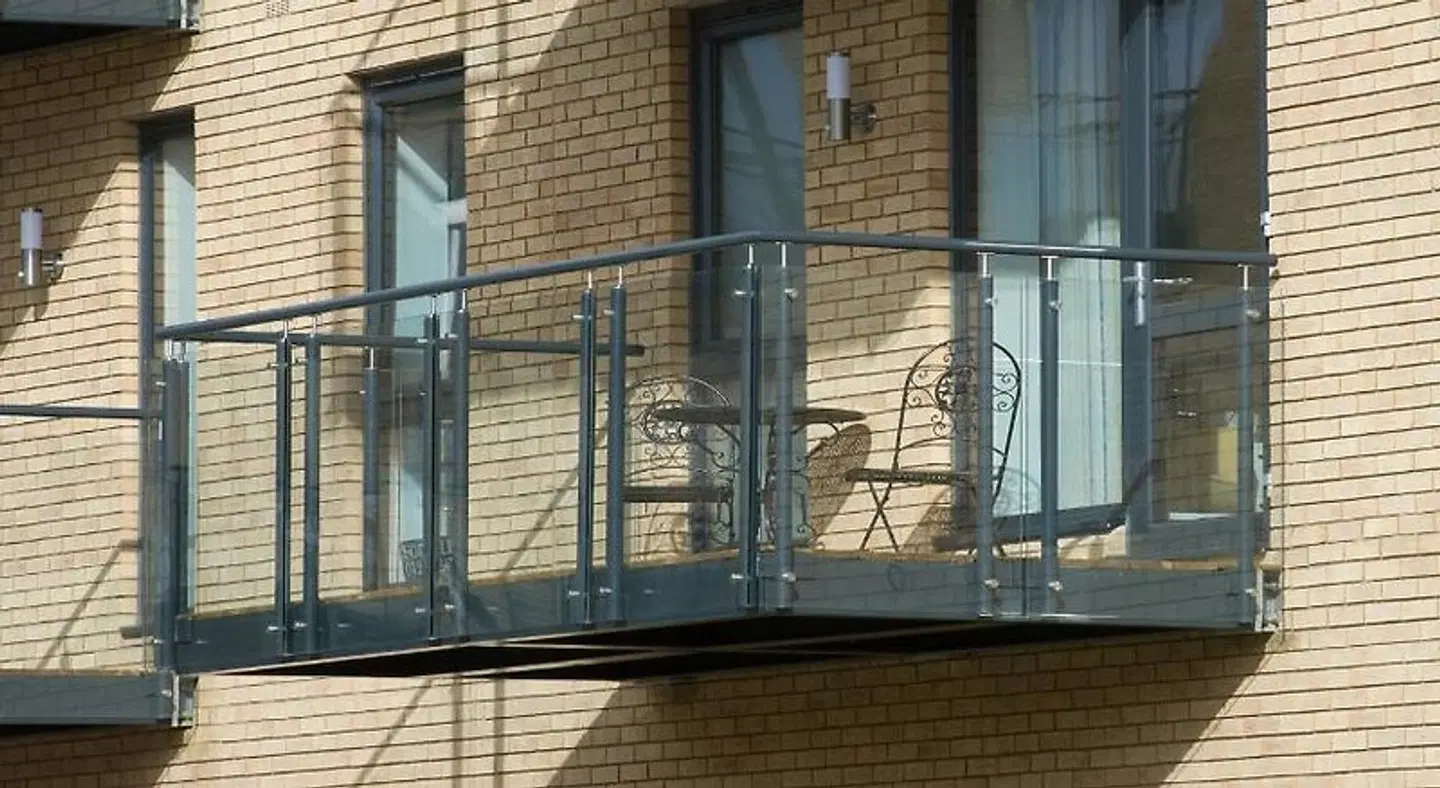 Tailored Stays - De Havilland House EXTERIOR