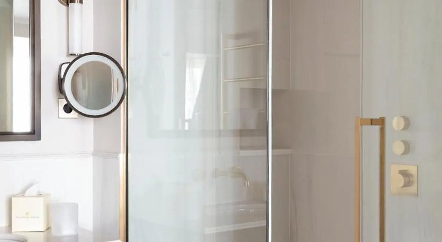 Les Jardins du Faubourg Paris Badezimmer