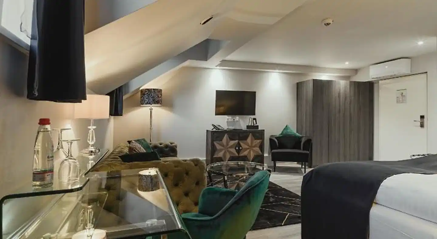 BS Boutique Hotel Lobby
