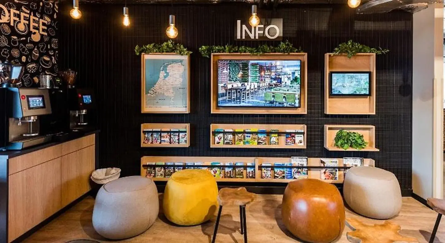 GuestHouse Hotel Kaatsheuvel Bar