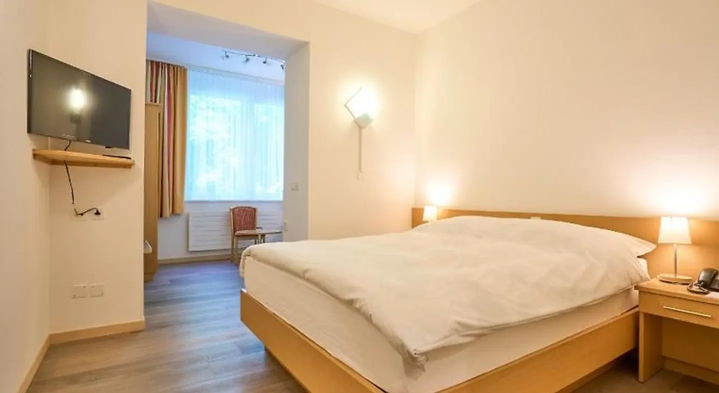 Promenade ROOM_EXAMPLE