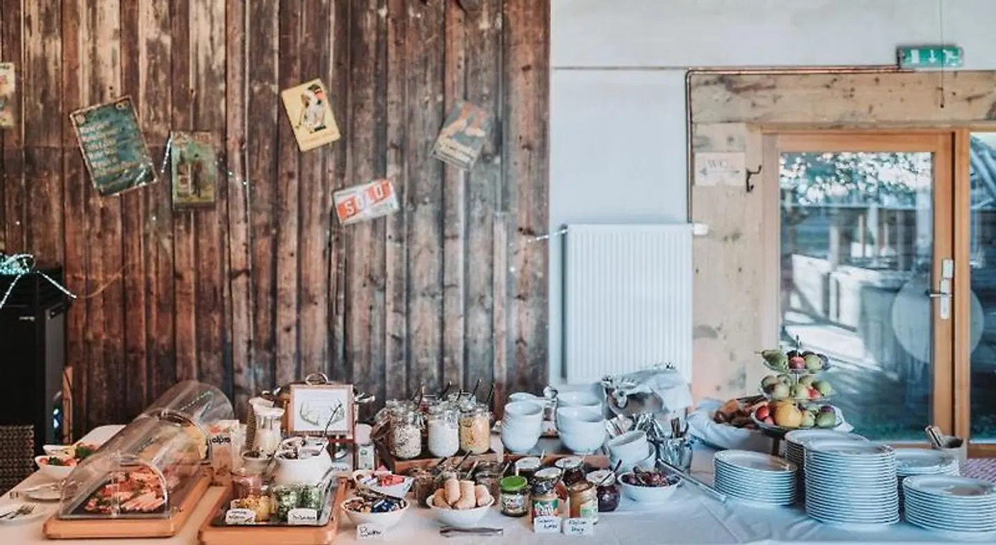 Historischer Dorfgasthof Hirsch Restaurant