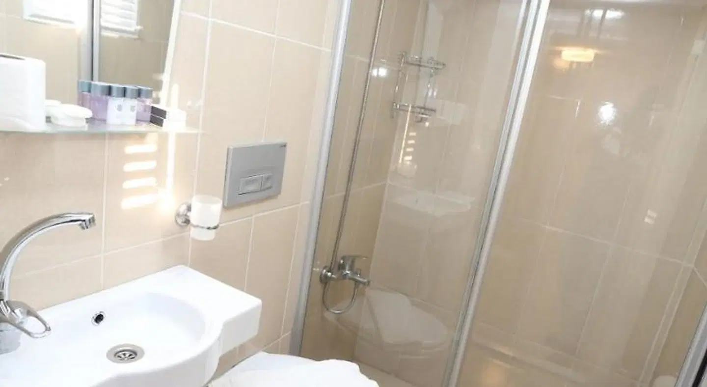 My Holiday Time Hotel Badezimmer